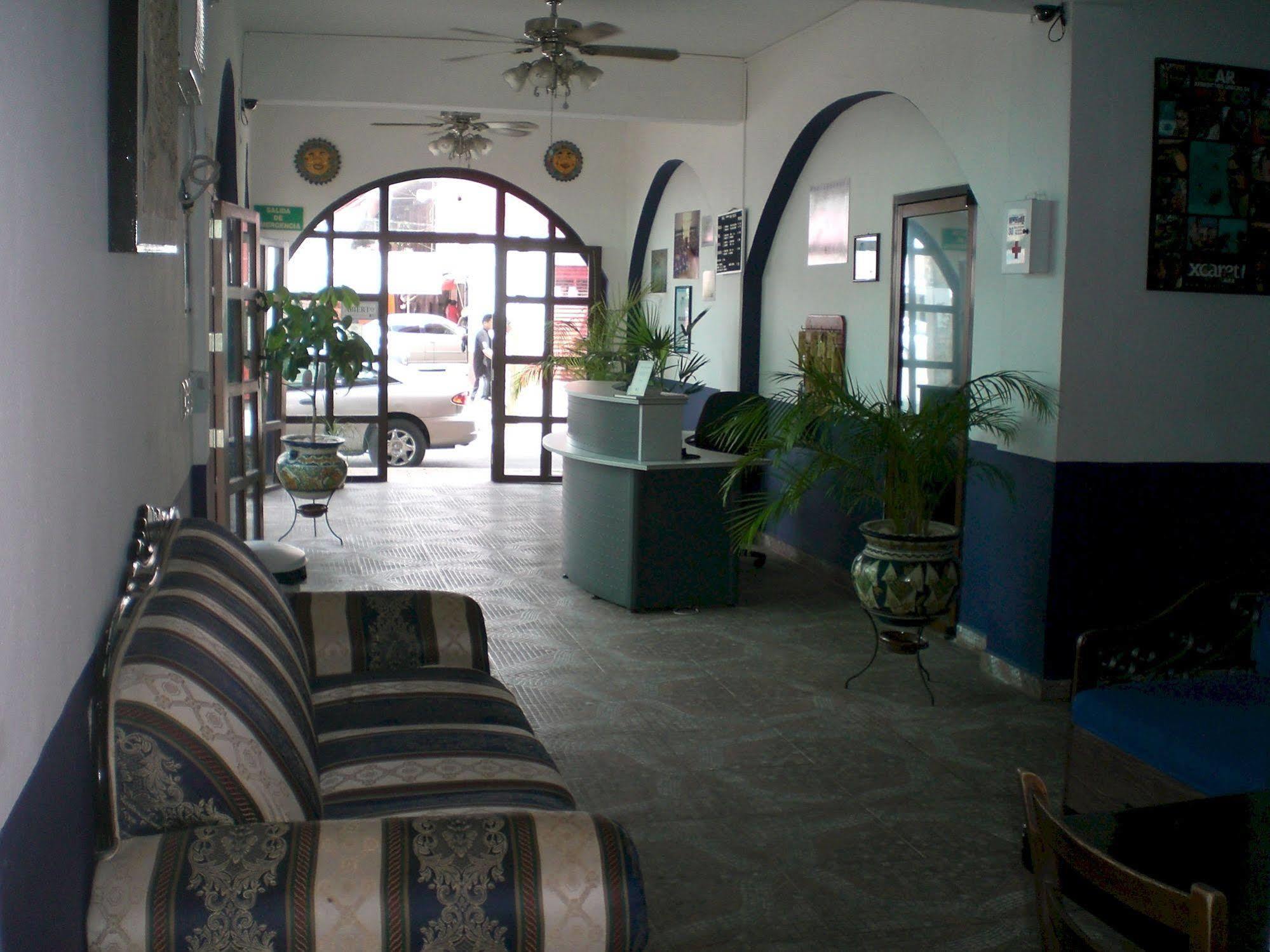 Hotel Colonial San Carlos Cancun Luaran gambar